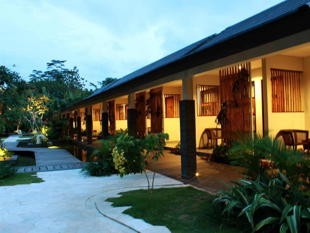 Rumah Kito Resort Hotel Jambi By Waringin Hospitality Екстериор снимка
