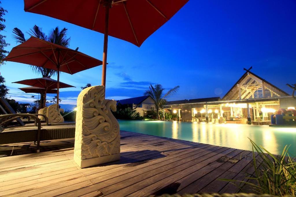 Rumah Kito Resort Hotel Jambi By Waringin Hospitality Екстериор снимка