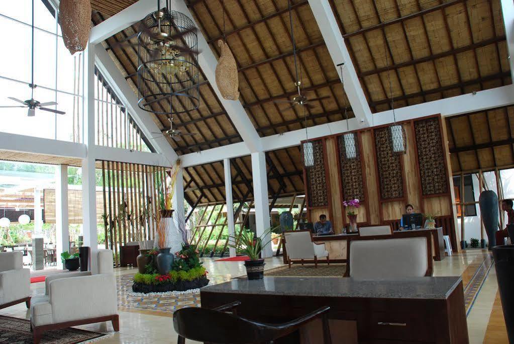 Rumah Kito Resort Hotel Jambi By Waringin Hospitality Екстериор снимка