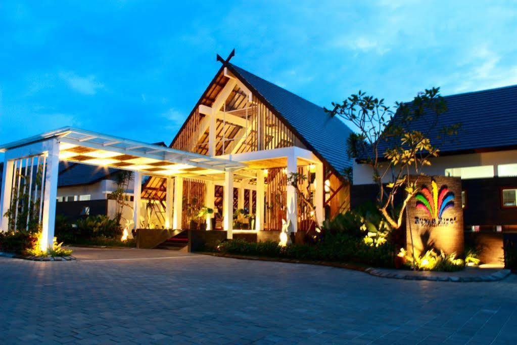 Rumah Kito Resort Hotel Jambi By Waringin Hospitality Екстериор снимка