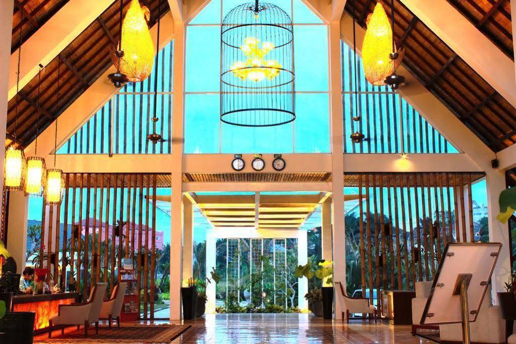 Rumah Kito Resort Hotel Jambi By Waringin Hospitality Екстериор снимка